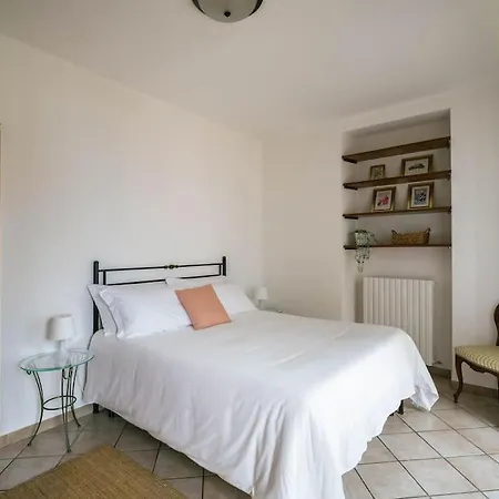 Semesterbostad Leoni - Charming Full In *