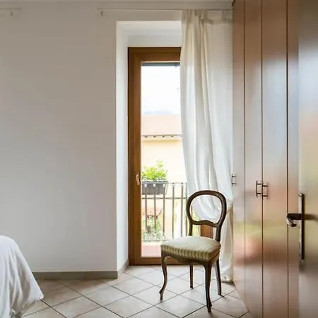 Hébergement de vacances Leoni - Charming Full In *