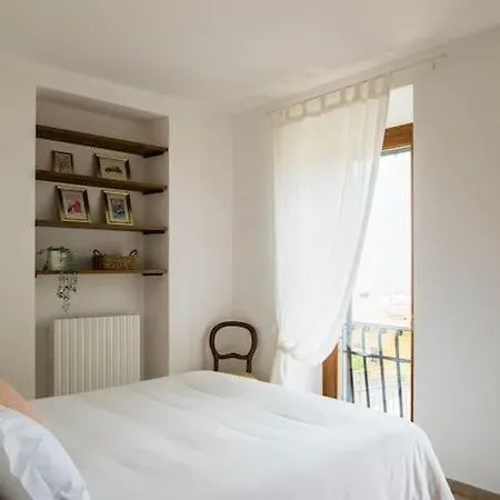 Leoni - Charming Full In Semesterbostad