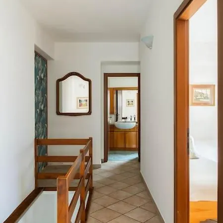 Leoni - Charming Full In * Bellagio