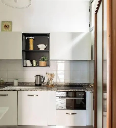 Leoni - Charming Full In Μπελάτζιο